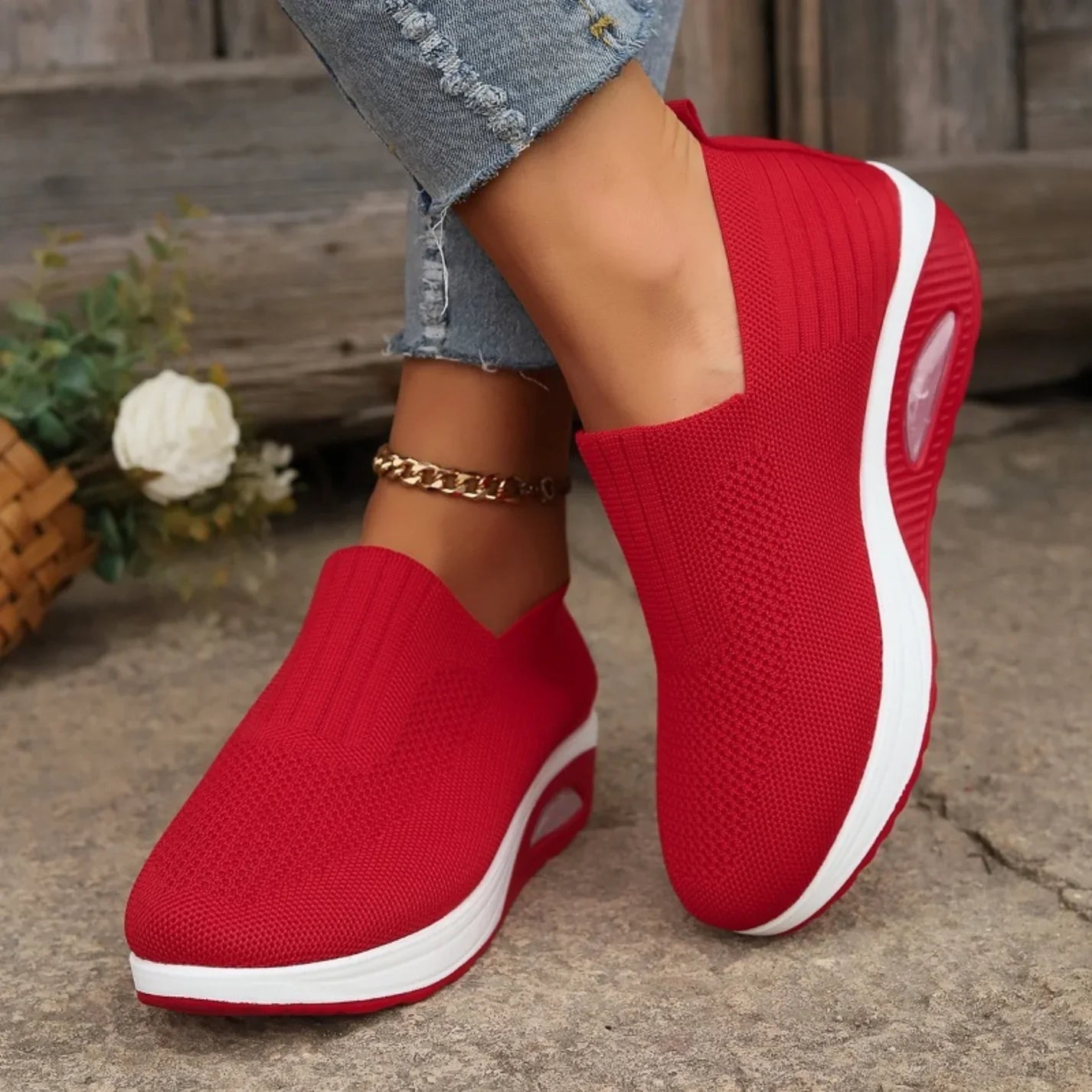 Livia | Comfortabele Slip-On Dames Sneakers met Sleehak 10