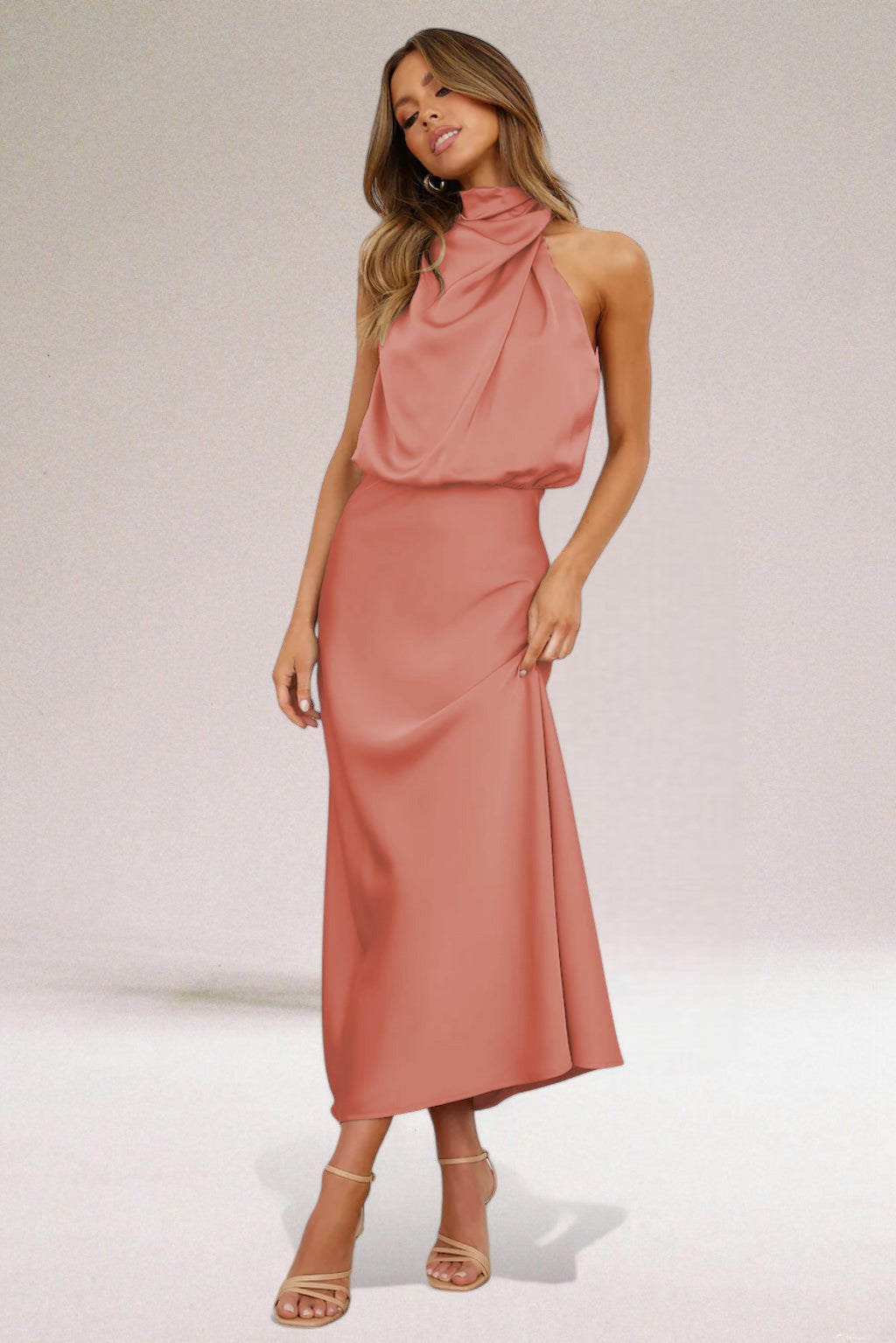 Satijnen Halter Jurk voor Dames Glamour Rood Avondjurk