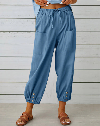 Dames Broek met Knopdetail aan Zoom
