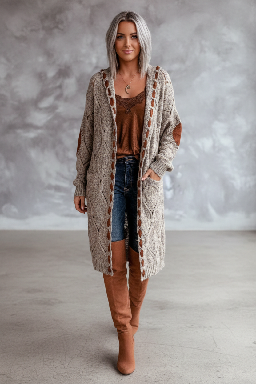Vrouwen Cardigan met Diamant Uitsnijdingen en Elleboog Patches - StudioMarella