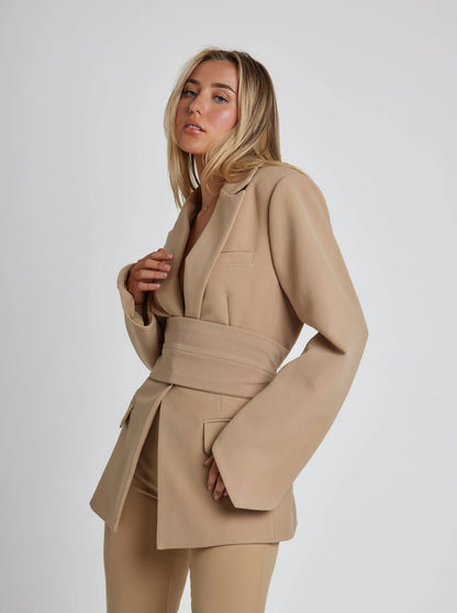 Dames Blazer met Tailleband Elegant Getailleerd Model