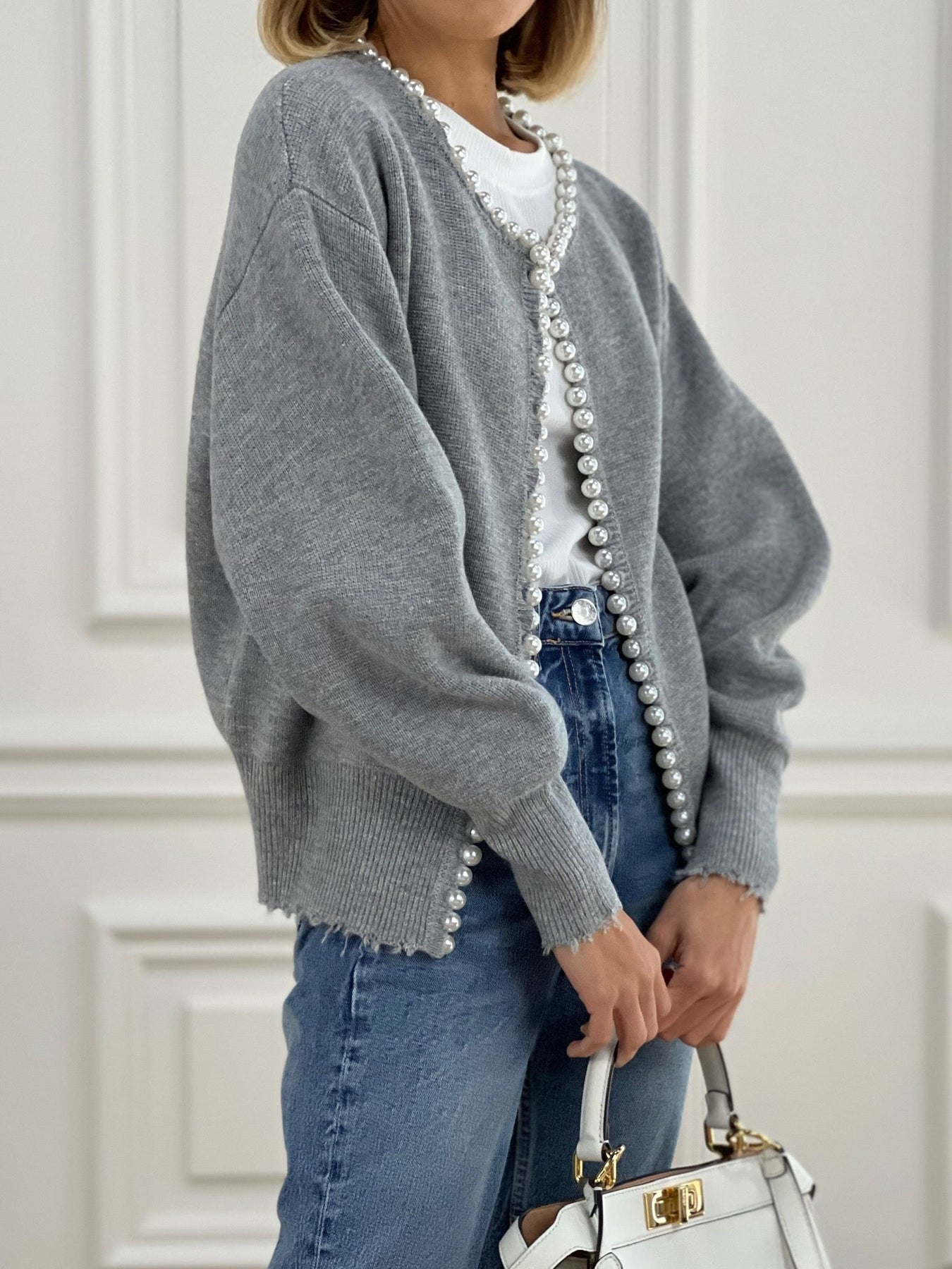 Talicia Cardigan Met Gefranste Rand en Parelmoeren