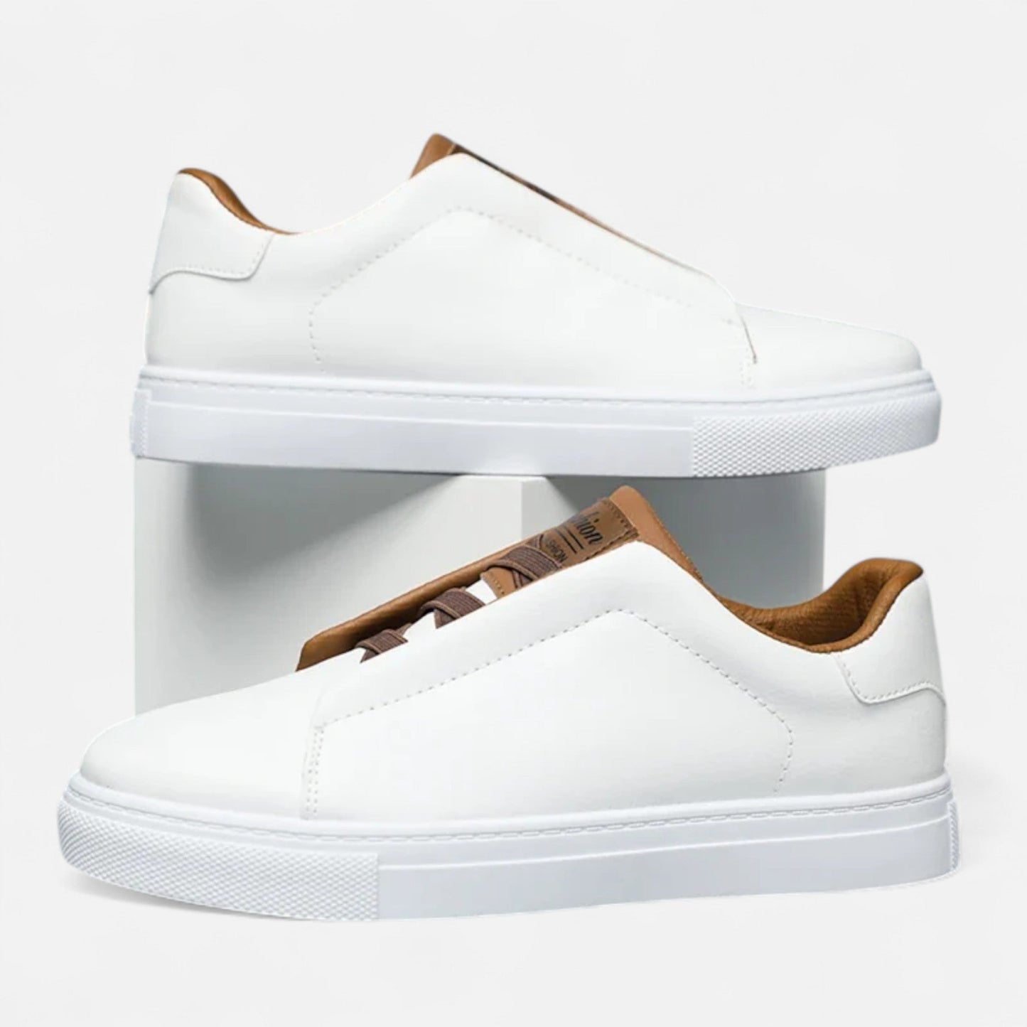 Luxe Leren Heren Slip-On Sneakers voor Comfort en Stijl - StudioMarella