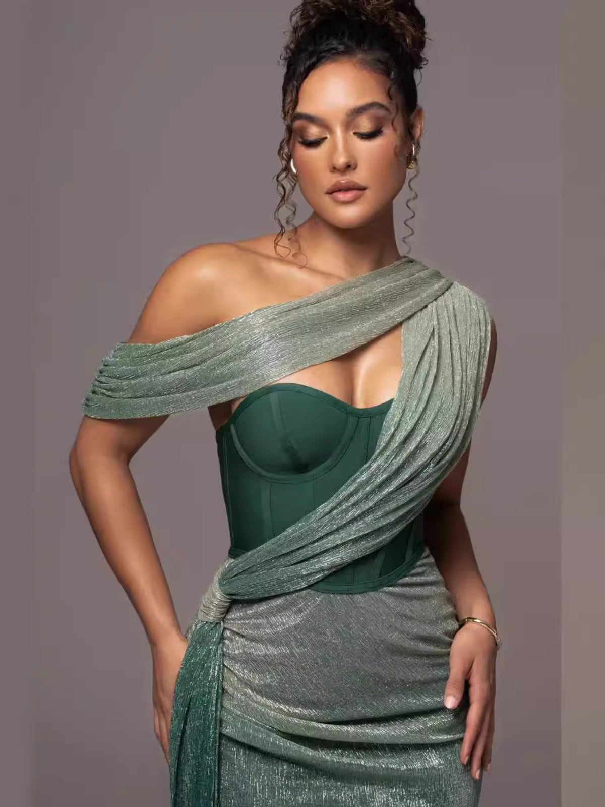 Elegante Avondjurk met Patchwork Details