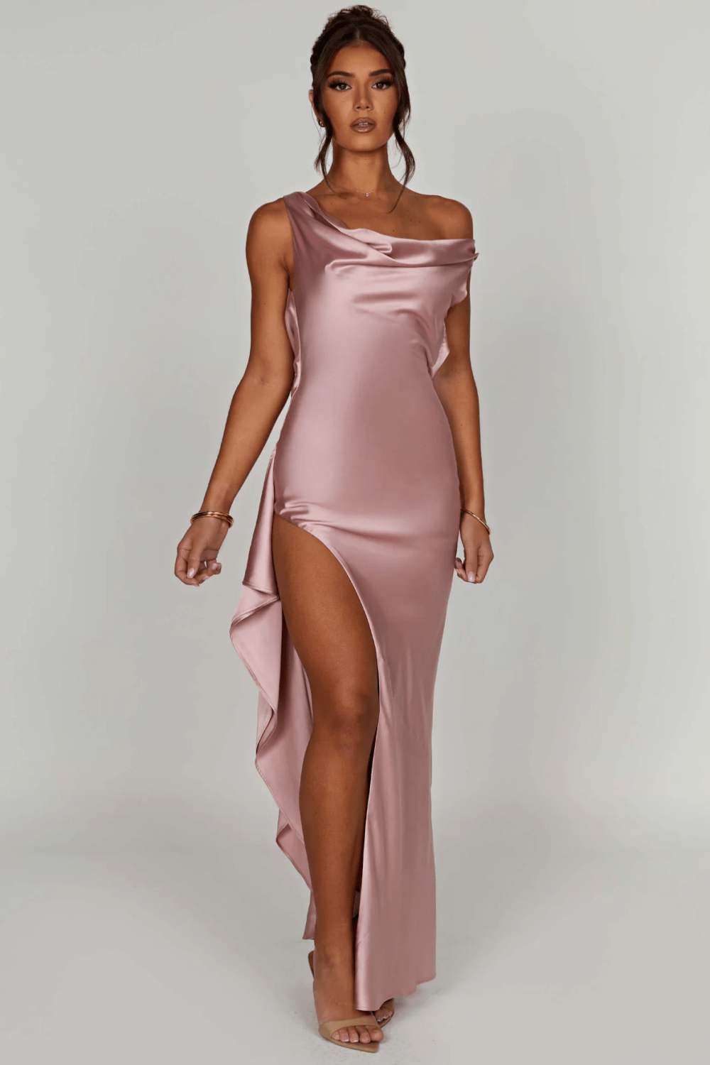 Maxi Jurk Off-Shoulder Luxe Satijn Avondjurk - StudioMarella