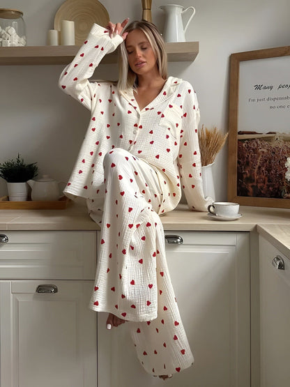 Dames Pyjama Set Tweedelig Hartjes Print Zacht en Stijlvol