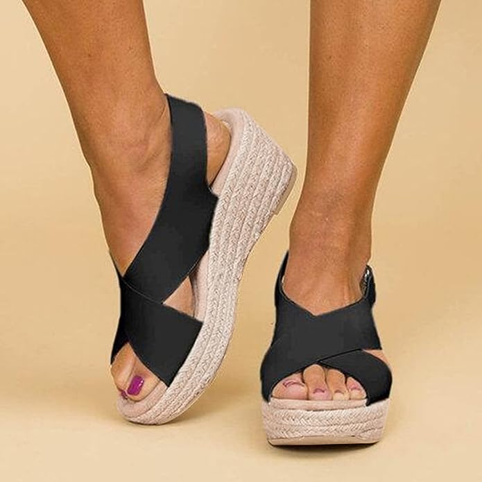 Sleehak Sandalen voor Vrouw met Dunne Bandjes - StudioMarella