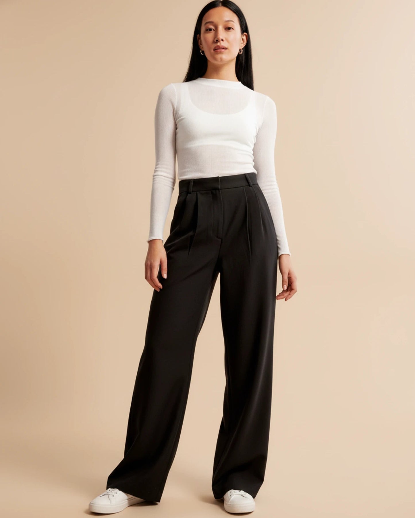 Mova | Zwarte Damesbroek Hoge Taille - Geplooide Pijpen, Elegant 5