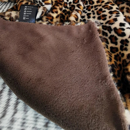 Luxe Leopard Deken Zacht en Warm