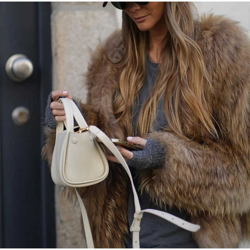Dames Pluche Jas Imitatiebont Warm en Stijlvol → Dames Pluche Jas Imitatie Bont Warm