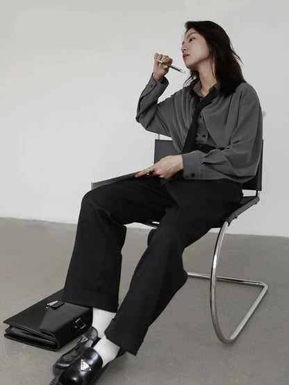 Dames Oversized Hemd Grijs Minimalistisch Model