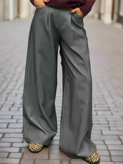 Dames Oversized Broek Khaki Met Print - StudioMarella