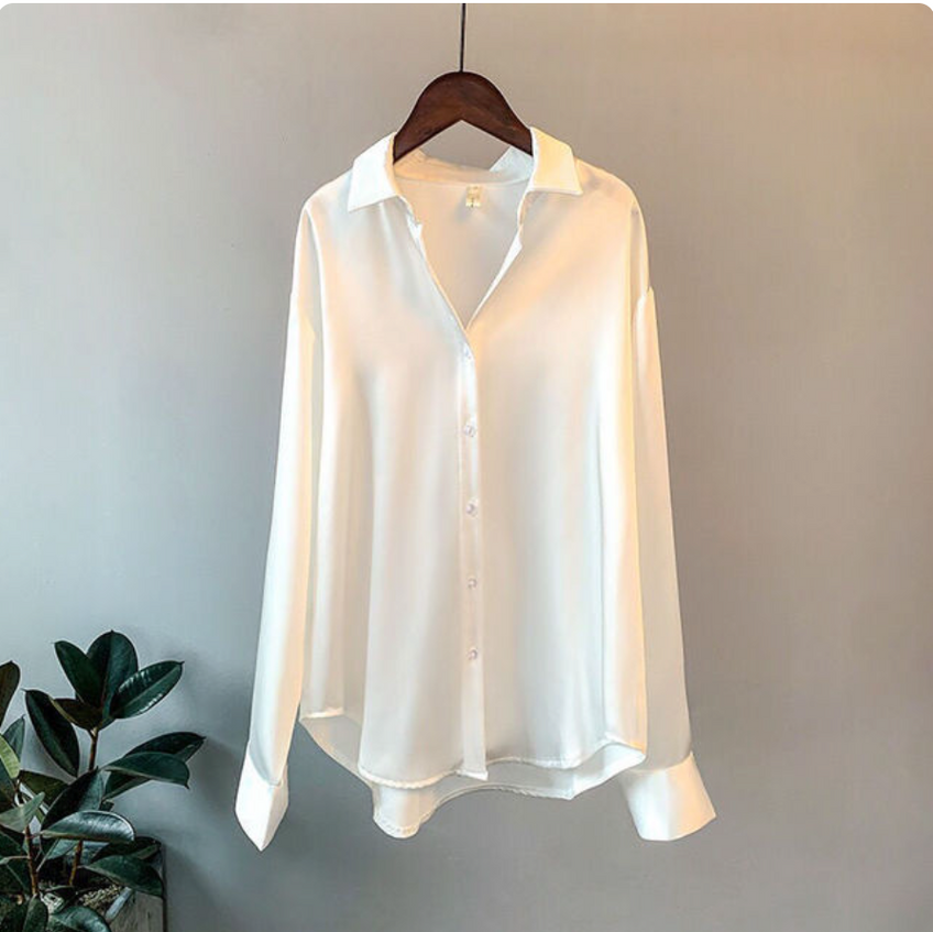 Elegante Vrouwelijke Satijnen Blouse Losse Vorm