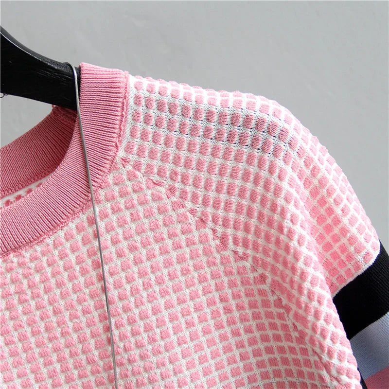 Vrouwelijke Zomer Blouse Licht en Vloeiend