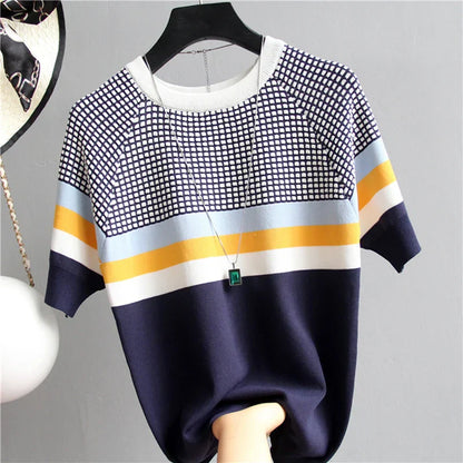 Vrouwelijke Zomer Blouse Licht en Vloeiend - StudioMarella