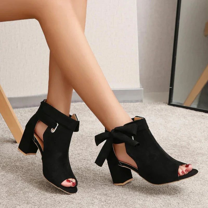 Elegante Hakken Arianna