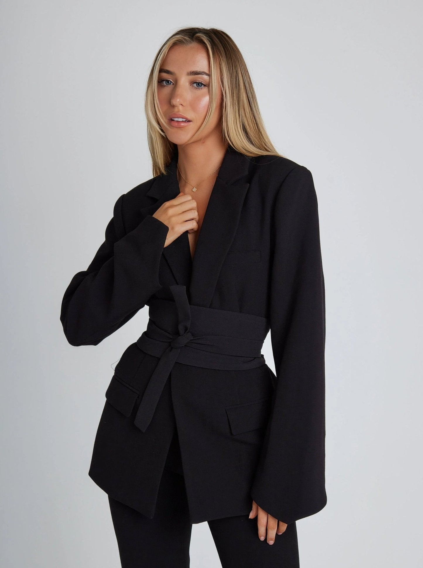 Blazer met Ceintuur Elegant en Stijlvol - StudioMarella