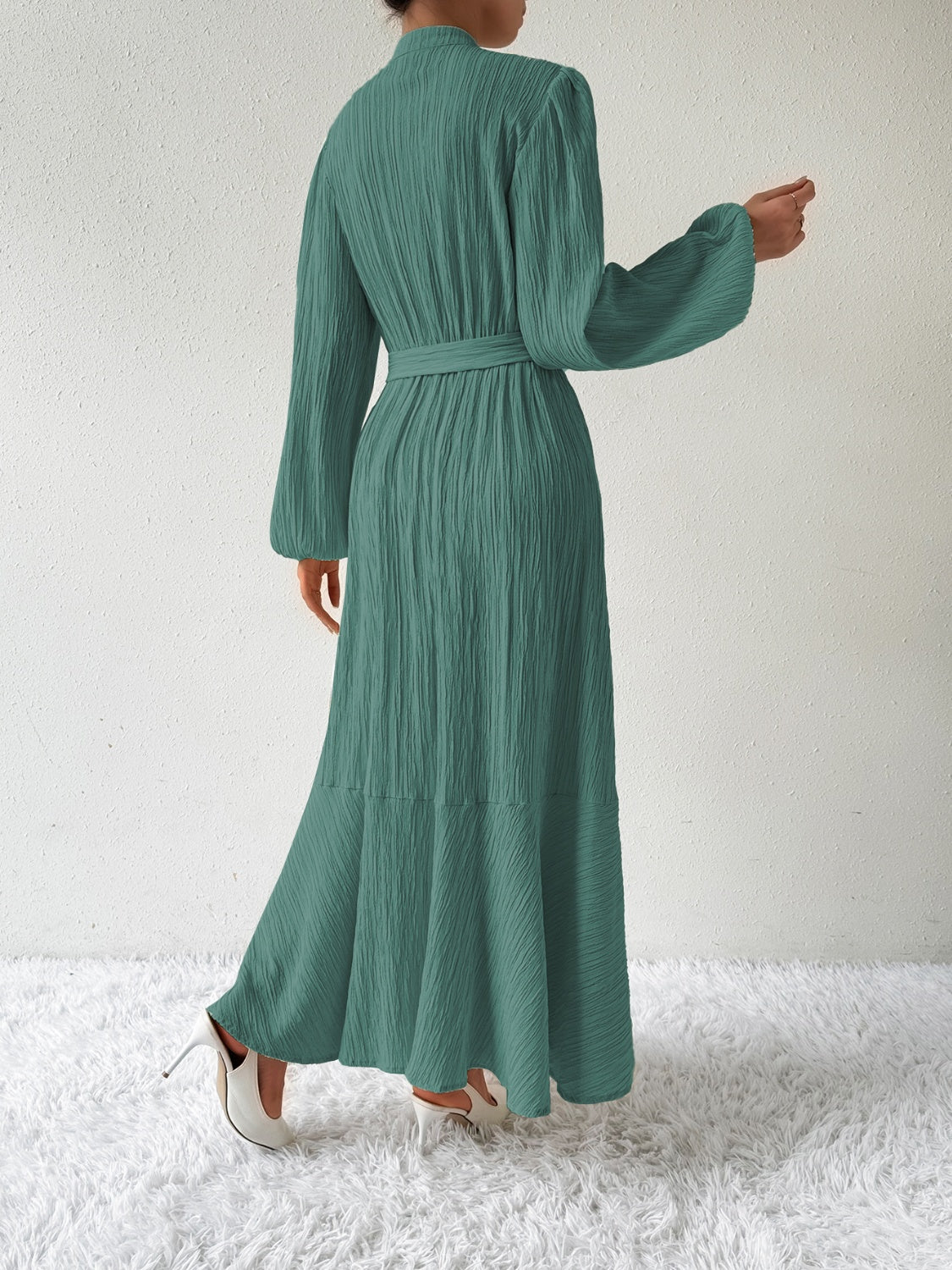 Vrouwenjurk Lange Mouwen met Taille Accent