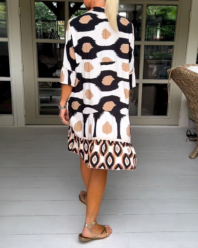 Vrouwelijke Jurk met Moderne Print