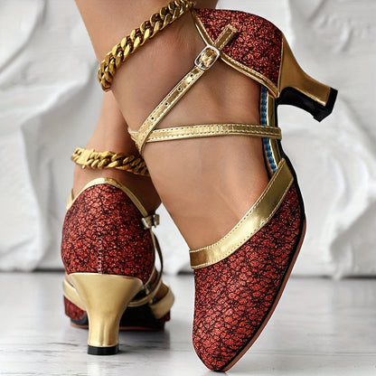 Hoge Hakken met Dubbele Riempjes Elegante Design