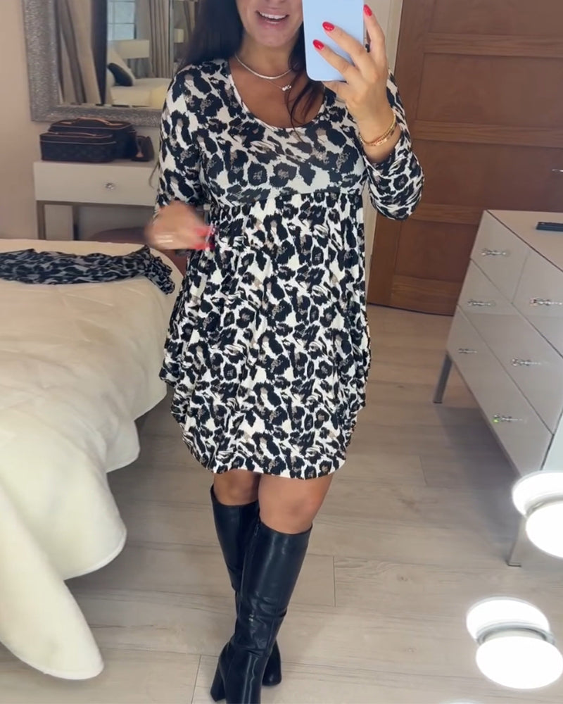 Herfst Jurk met luipaardprint in de kleur Luipaard voor dames in stijl ideaal voor de herfst.