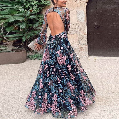 Vrouwelijke Zomerjurk Bloemenprint Maxi Model Open Rug