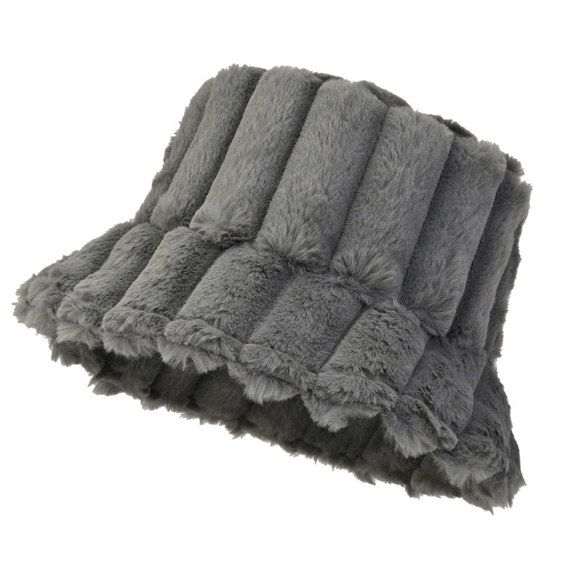 Lotte | Warme & stijlvolle bucket hat in de kleur Grijs voor dames in Lounge stijl ideaal voor de herfst.