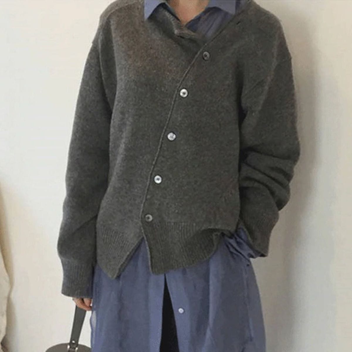 Dames Gebreide Vest Asymmetrisch met Knopen - StudioMarella